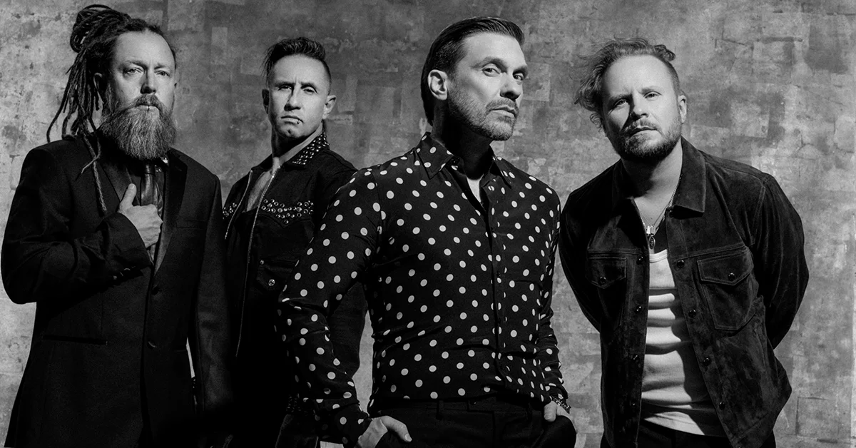 SHINEDOWN entre une nouvelle fois dans l'histoire avec "Safe And Sound"
